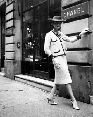 chanel 1940 fashion|chanel background information.